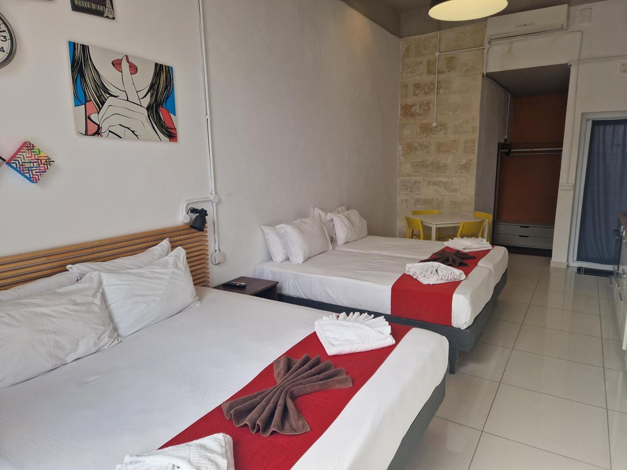 Cresta Beach Studios Saint Julian's Dış mekan fotoğraf